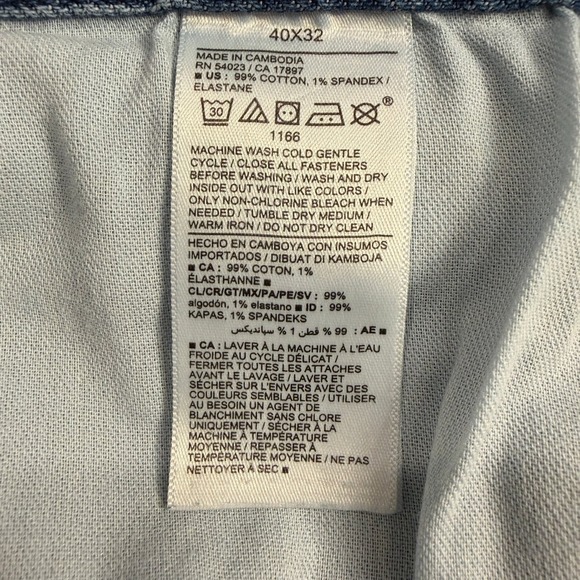 Old Navy Mens Straight Leg Built-In Flex Jeans - Size 40x32 - Blue Denim - Picture 7 of 9